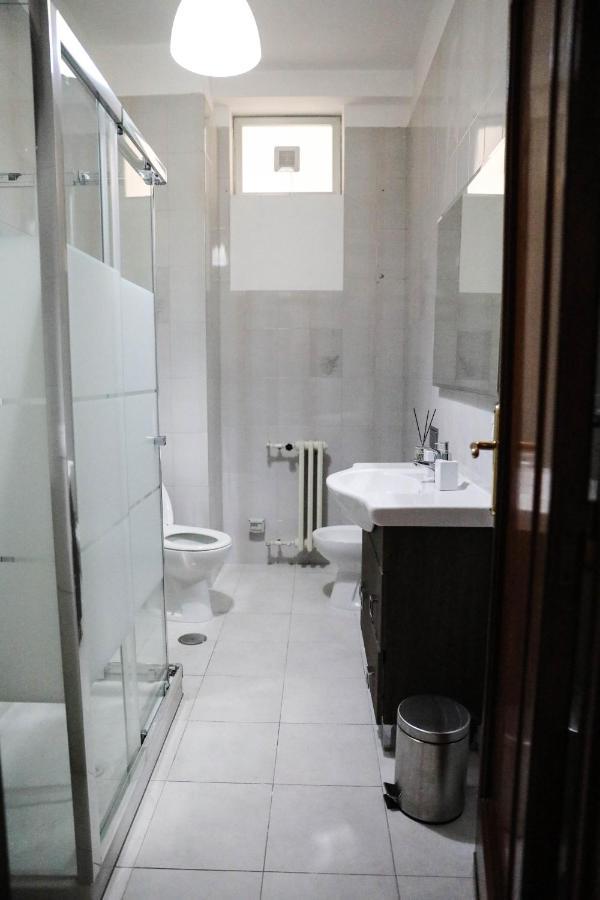 Aura Home Rent Of Rooms With Shared Kitchen Bari Exterior photo