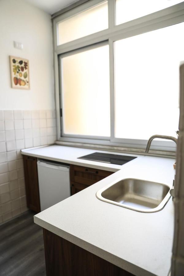 Aura Home Rent Of Rooms With Shared Kitchen Bari Exterior photo